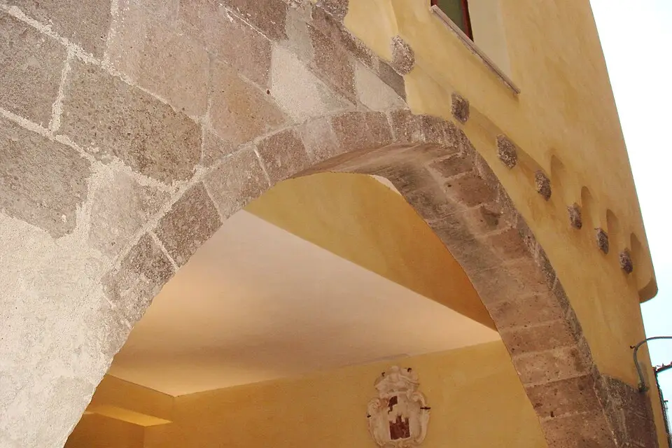 Stimmungsvolle Reiseansicht aus Sardinien für Naturreise Sardinien mit dem Bus – Dauer & Komfort