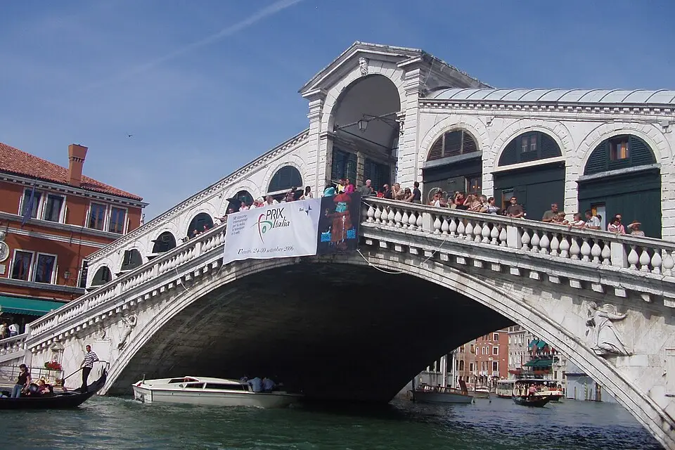 Landschaft und Sehenswürdigkeiten in Venedig für Busreise Venedig mit wenig Gehstrecke – Route & Leistungen