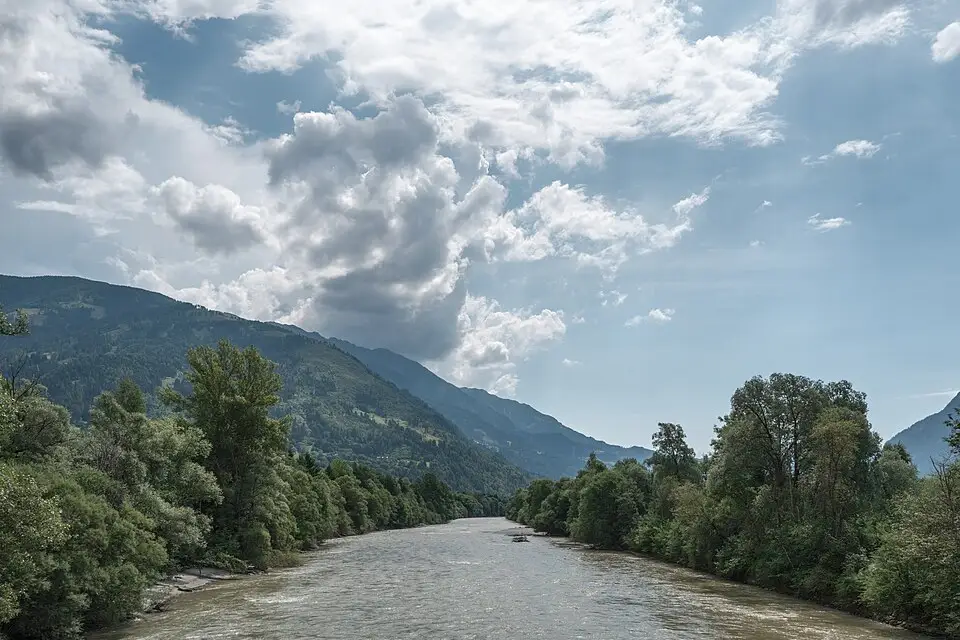 Landschaft und Sehenswürdigkeiten in Tirol für Barrierearme Busreise Tirol – Tipps zur Auswahl