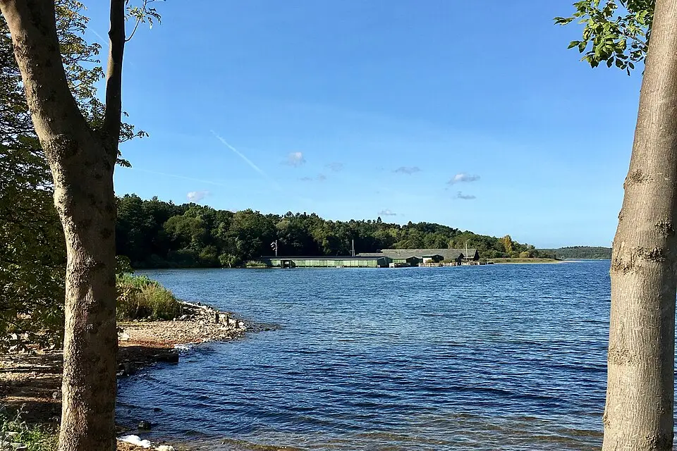 Authentischer Reisemoment in Mecklenburgischen Seenplatte – passend zu Busreise Mecklenburgische Seenplatte ab Stuttgart – Reisecheck