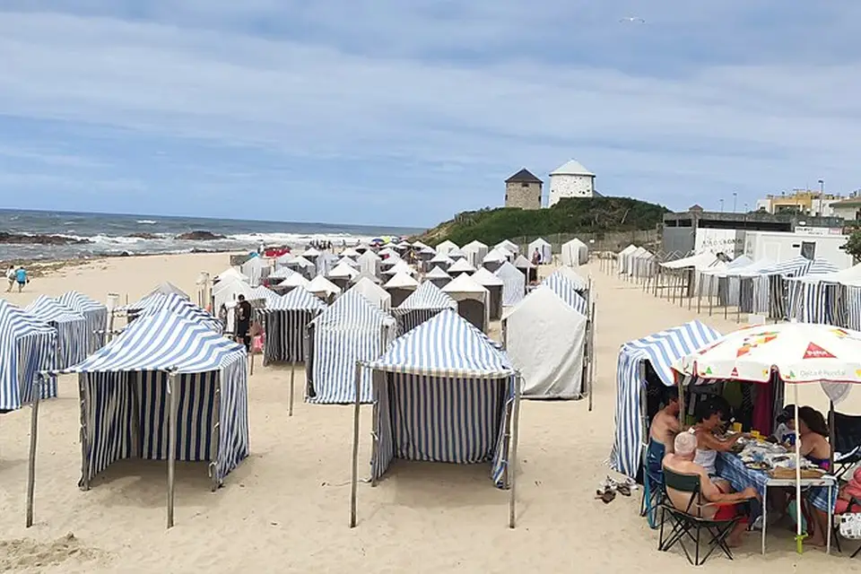 Stimmungsvolle Reiseansicht aus Apulien für Busreise Apulien ab Frankfurt – Tipps zur Auswahl
