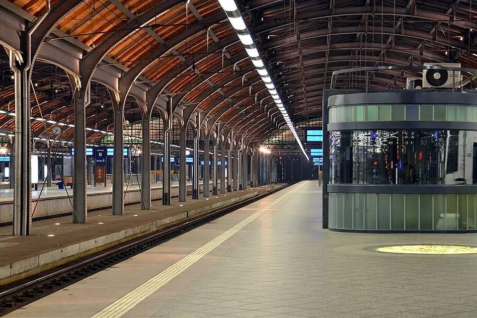 Landschaft und Sehenswürdigkeiten in Breslau für Busreise Breslau ab NRW – Tipps zur Auswahl