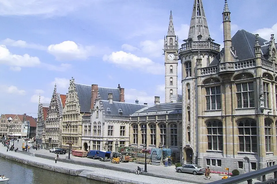 Authentischer Reisemoment in Flandern – passend zu Busreise Flandern mit viel Freizeit – Reiseguide