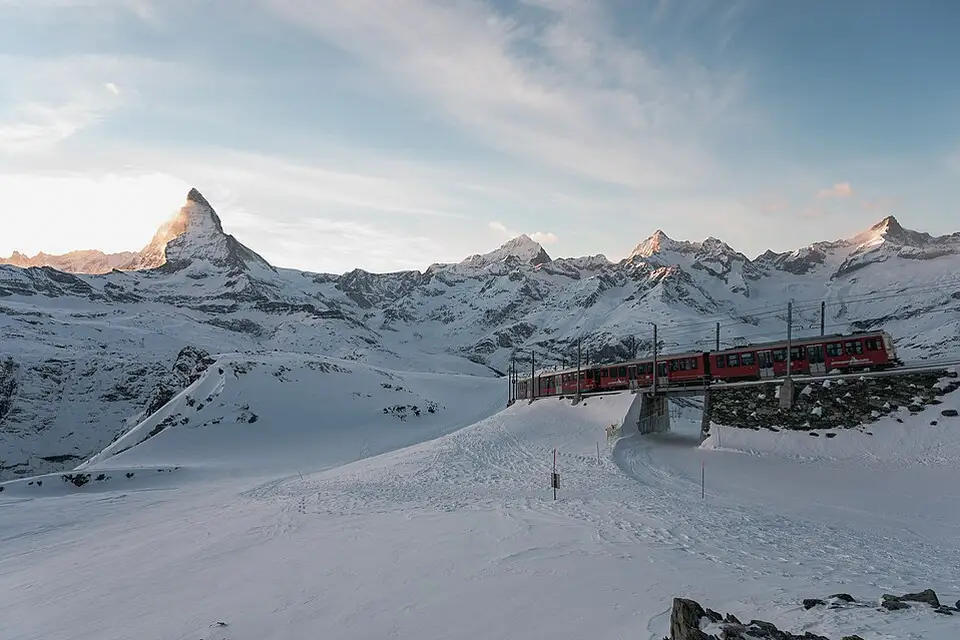 Authentischer Reisemoment in Wallis – passend zu Busreise Wallis mit Halbpension – Route & Leistungen