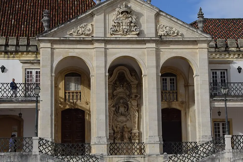 Stimmungsvolle Reiseansicht aus Portugal Rundreise für Busreise Portugal mit 4-Sterne-Hotel – Reiseguide