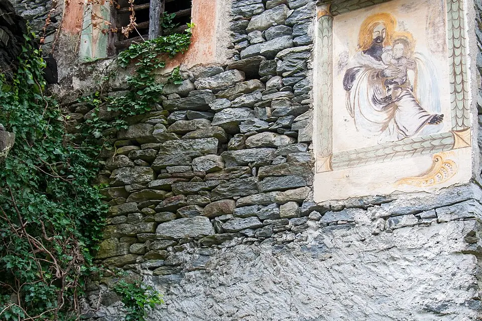Stimmungsvolle Reiseansicht aus Tessin für Busreise Tessin für Alleinreisende – Reisecheck