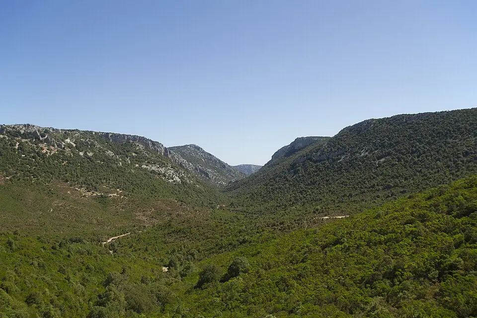 Authentischer Reisemoment in Sardinien – passend zu Kurzreise Sardinien mit dem Bus – ehrlich eingeordnet