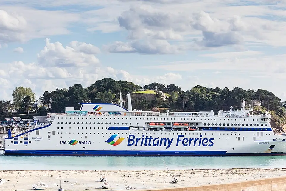Stimmungsvolle Reiseansicht aus Bretagne für Busreise Bretagne mit Haustürabholung – Route & Leistungen