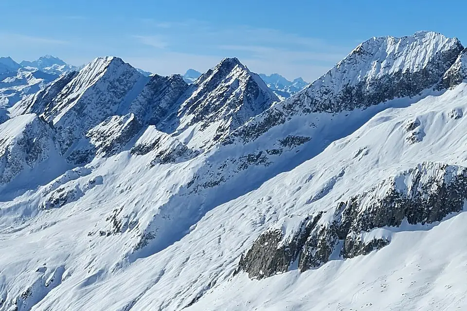 Authentischer Reisemoment in Berner Oberland – passend zu Rundreise Berner Oberland mit dem Bus – Tipps zur Auswahl