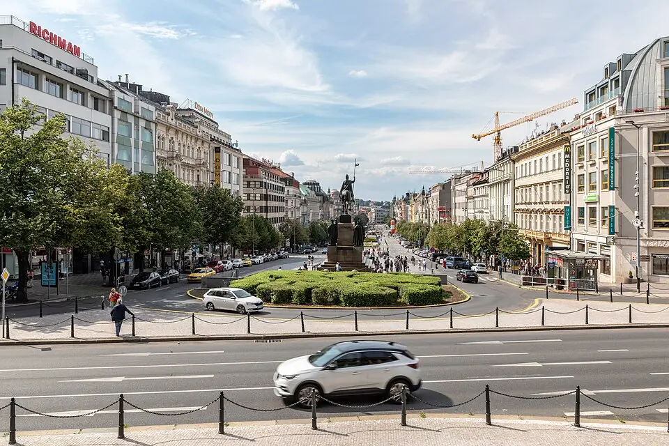 Landschaft und Sehenswürdigkeiten in Prag für Busreise Prag 5 Tage – Tipps zur Auswahl