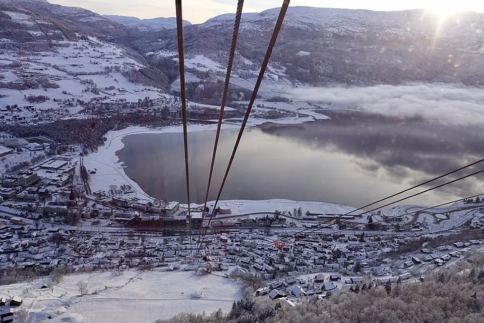 Landschaft und Sehenswürdigkeiten in Norwegische Fjorde für Busreise Norwegische Fjorde übers Wochenende – Dauer & Komfort