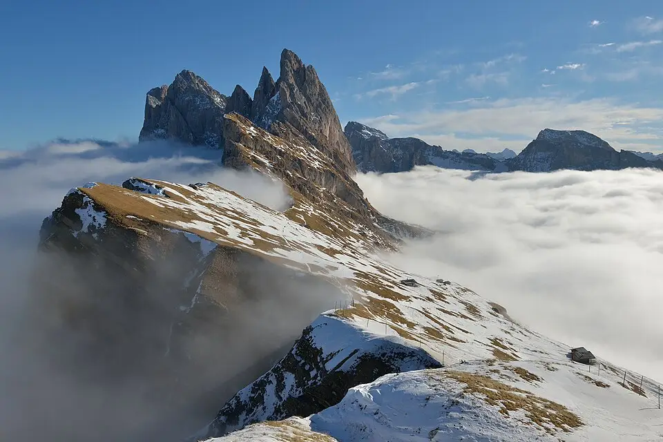 Stimmungsvolle Reiseansicht aus Südtirol für Naturreise Südtirol mit dem Bus – Reiseguide