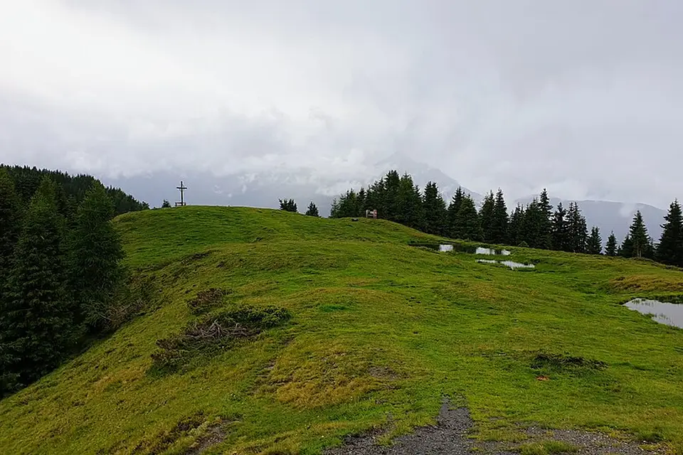 Stimmungsvolle Reiseansicht aus Zillertal für Busreise Zillertal mit 4-Sterne-Hotel – Reiseguide