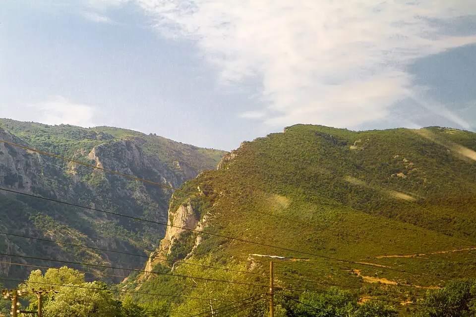 Landschaft und Sehenswürdigkeiten in Athen für Busreise Athen mit Haustürabholung – Route & Leistungen