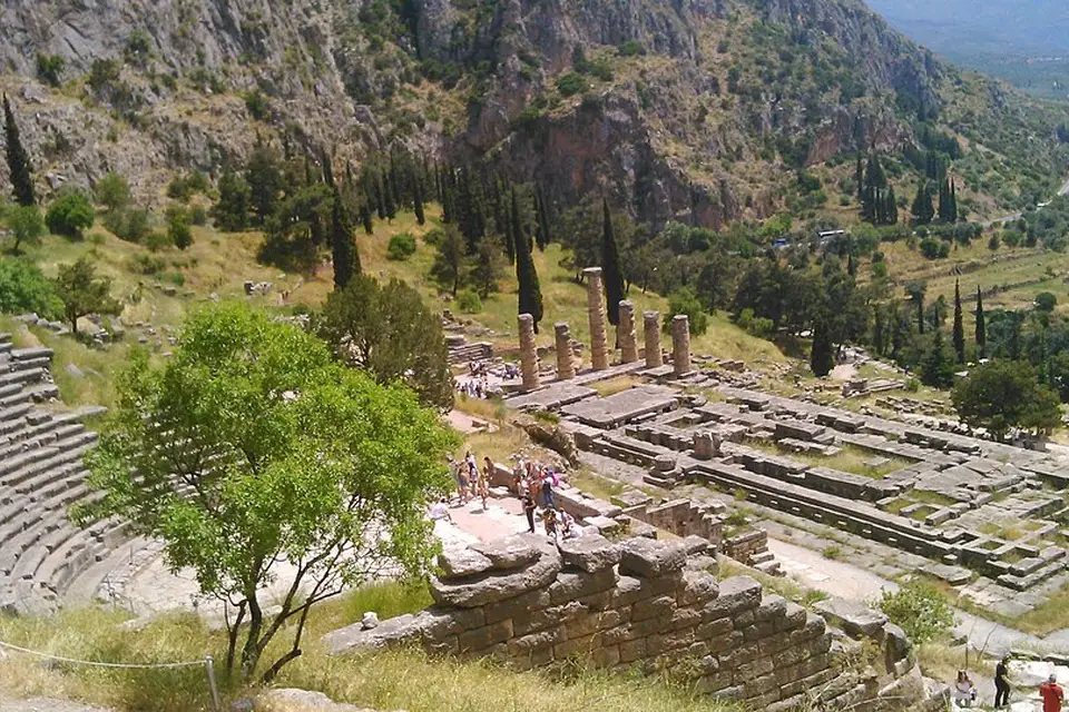 Authentischer Reisemoment in griechischem Festland – passend zu Busreise Griechisches Festland für Alleinreisende – Reiseguide