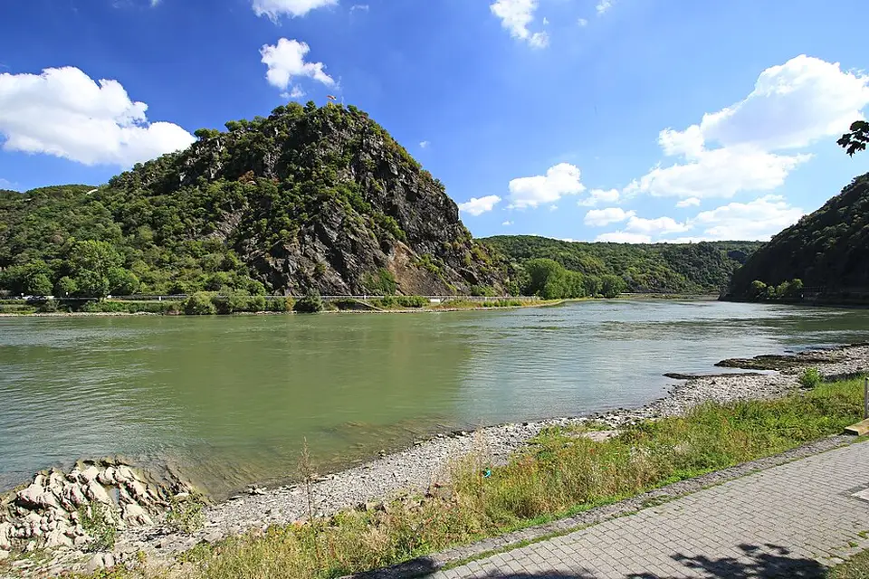 Landschaft und Sehenswürdigkeiten in Rhein für Wellnessreise Romantischer Rhein mit dem Bus – Reiseguide