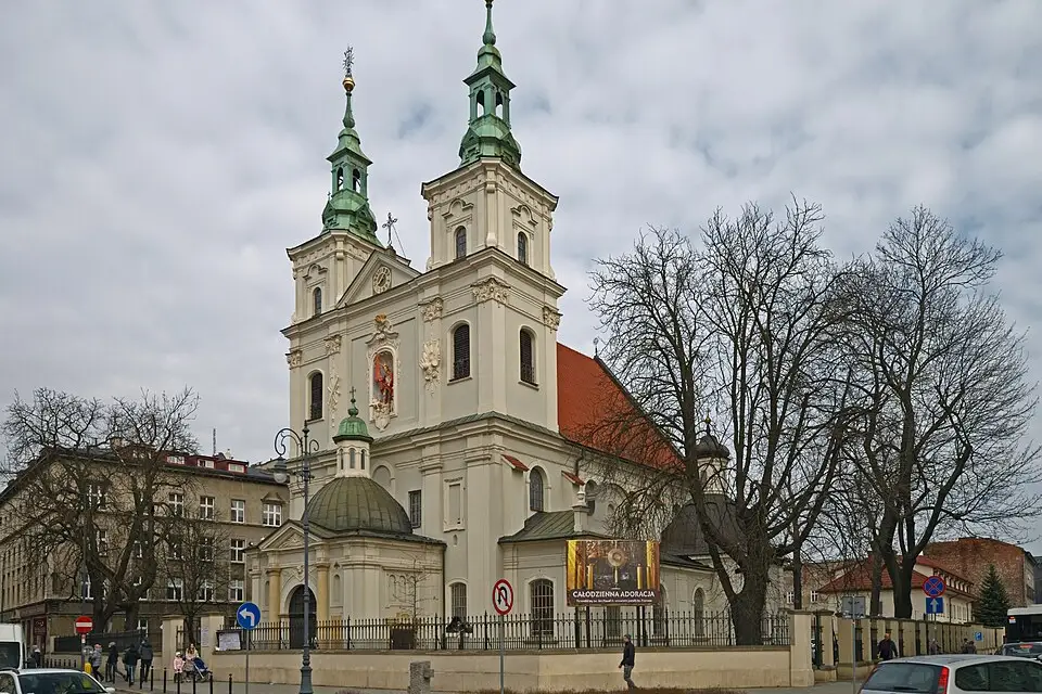 Authentischer Reisemoment in Krakau – passend zu Busreise Krakau ab Frankfurt – Dauer & Komfort
