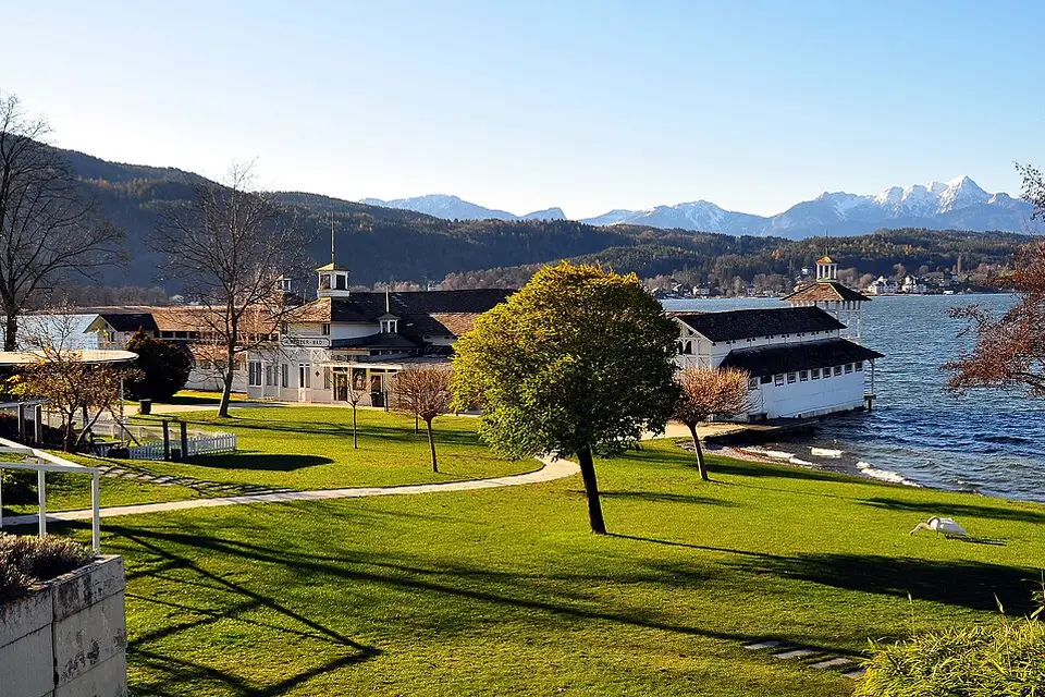 Authentischer Reisemoment in Kärnten – passend zu Busreise Kärnten im Winter – Reisecheck