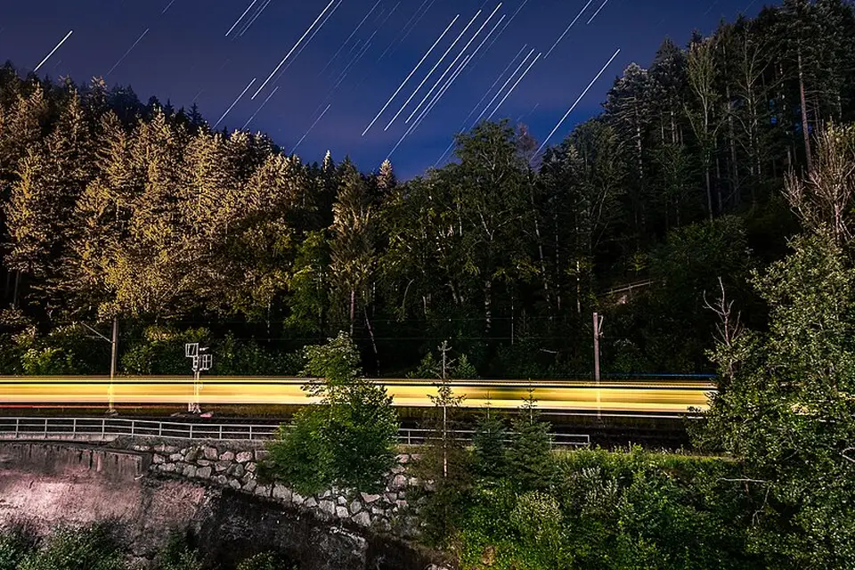 Stimmungsvolle Reiseansicht aus Schwarzwald für Busreise Schwarzwald mit Haustürabholung – Reiseguide
