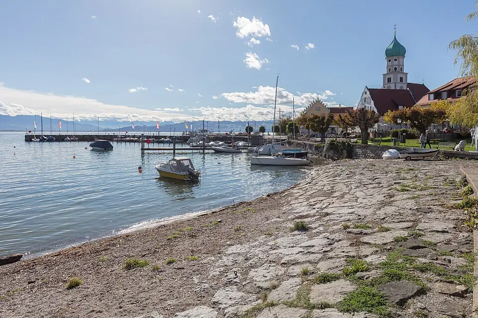 Landschaft und Sehenswürdigkeiten in Bodensee für Busreise Bodensee mit Panoramabahn – Reiseguide