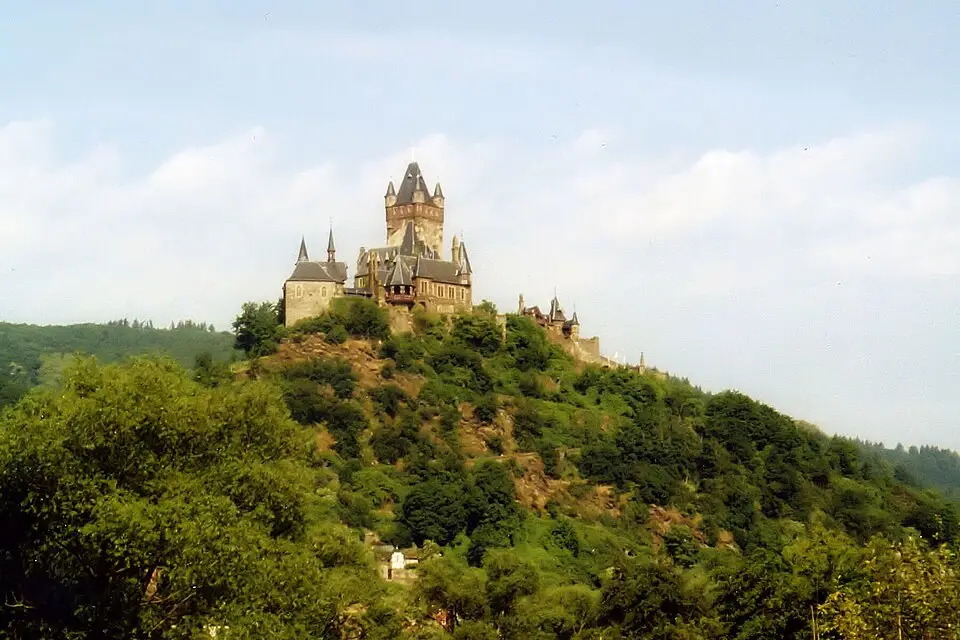 Landschaft und Sehenswürdigkeiten in Mosel für Busreise Mosel – Route & Leistungen