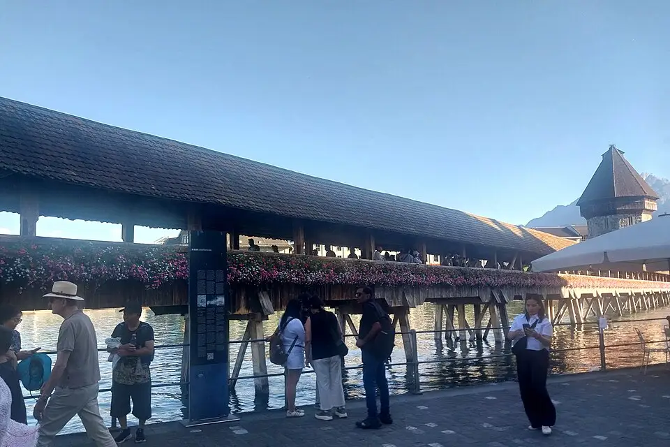Authentischer Reisemoment in Vierwaldstättersee – passend zu Panoramareise Vierwaldstättersee mit dem Bus – Route & Leistungen