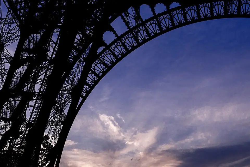 Landschaft und Sehenswürdigkeiten in Paris für Weihnachtsreise Paris mit dem Bus – Reisecheck