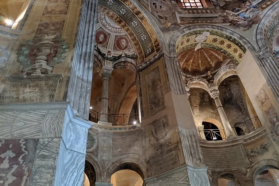 Landschaft und Sehenswürdigkeiten in Emilia Romagna für Busreise Emilia-Romagna für Paare – Reiseguide