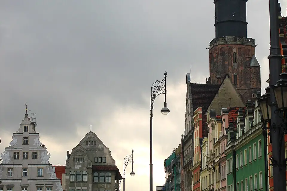 Stimmungsvolle Reiseansicht aus Breslau für Busreise Breslau für Senioren mit Haustürabholung – Reiseguide