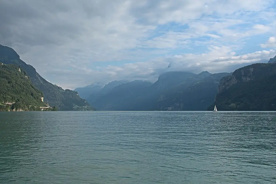 Authentischer Reisemoment in Vierwaldstättersee – passend zu Busreise Vierwaldstättersee ab München – Dauer & Komfort