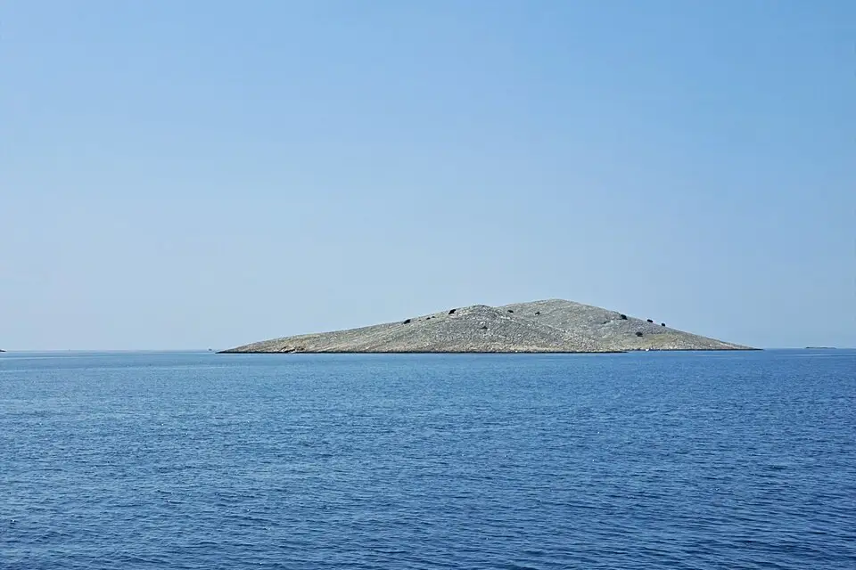 Stimmungsvolle Reiseansicht aus Dalmatien für Busreise Dalmatien im Winter – Route & Leistungen