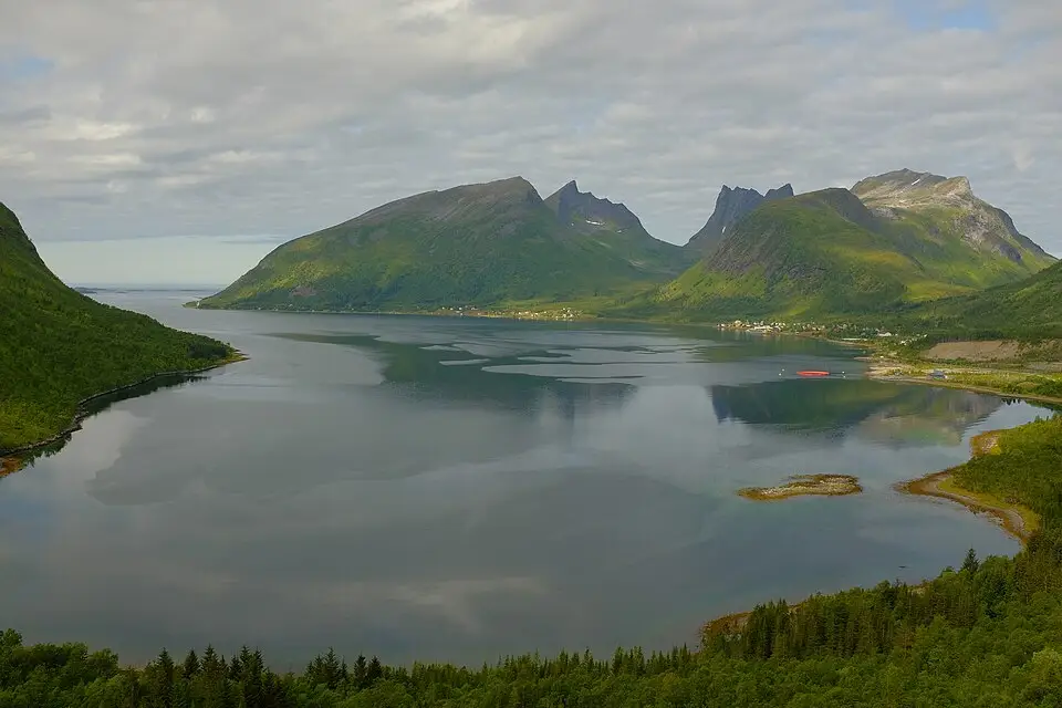 Authentischer Reisemoment in Nordkap – passend zu Busreise Nordkap übers Wochenende – Tipps zur Auswahl