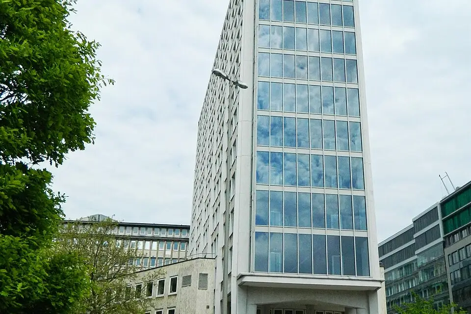 Landschaft und Sehenswürdigkeiten in Hamburg für Vereinsreise Hamburg mit dem Bus – Route & Leistungen