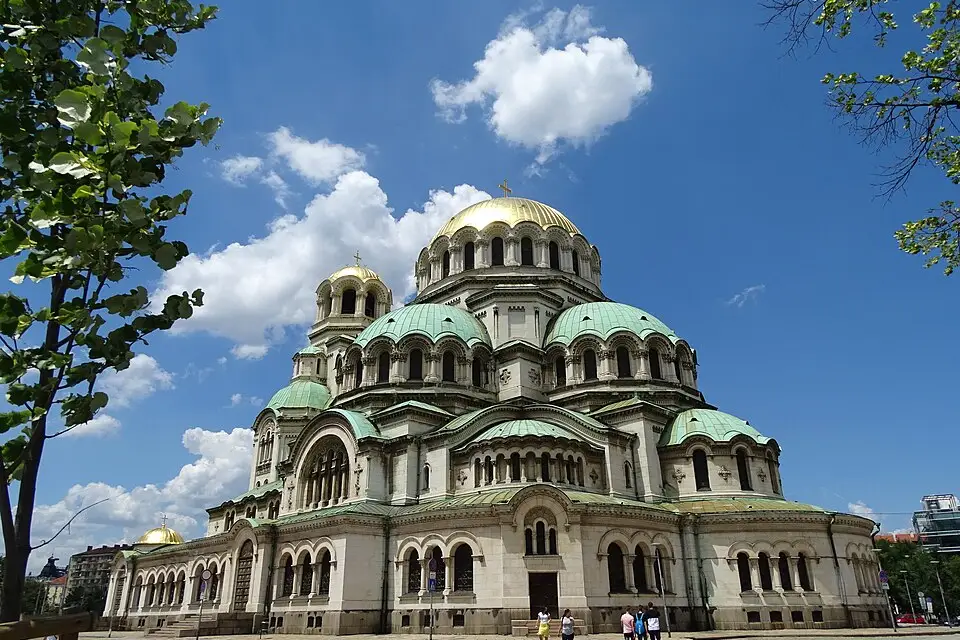 Authentischer Reisemoment in Bulgarien – passend zu Busreise Bulgarien mit Panoramabahn – Tipps zur Auswahl