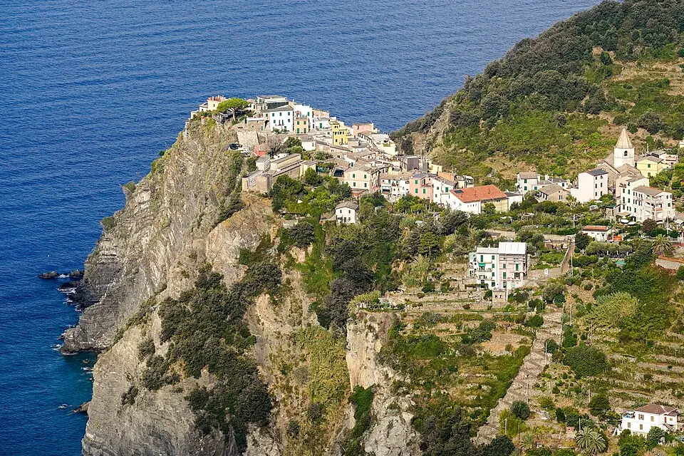 Landschaft und Sehenswürdigkeiten in Ligurien für Busreise Ligurien mit Panoramabahn – Reiseguide