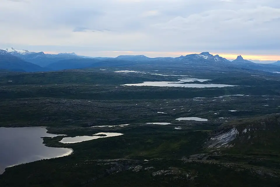 Landschaft und Sehenswürdigkeiten in Nordkap für Busreise Nordkap mit 4-Sterne-Hotel – ehrlich eingeordnet