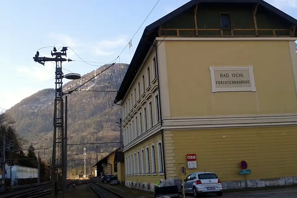 Landschaft und Sehenswürdigkeiten in Salzkammergut für Vereinsreise Salzkammergut mit dem Bus – ehrlich eingeordnet