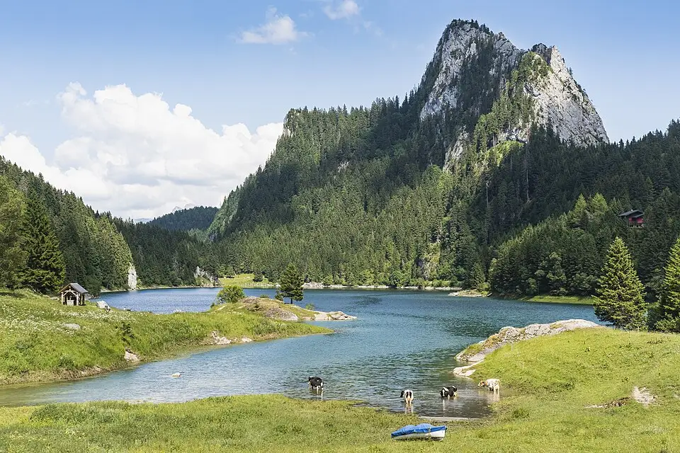 Authentischer Reisemoment in Wallis – passend zu Busreise Wallis mit Haustürabholung – Reiseguide