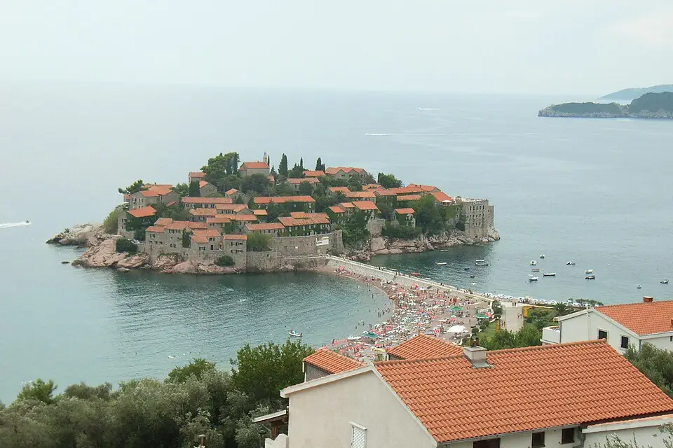 Authentischer Reisemoment in Montenegro – passend zu Busreise Montenegro 5 Tage – Dauer & Komfort