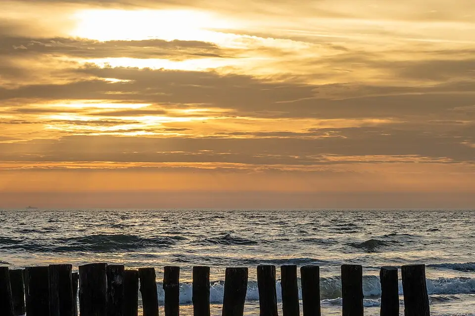 Landschaft und Sehenswürdigkeiten in Zeeland für Busreise Zeeland mit Halbpension – Reisecheck