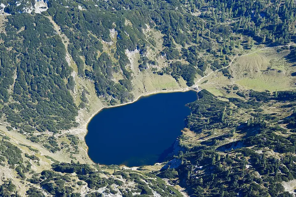 Landschaft und Sehenswürdigkeiten in Salzkammergut für Busreise Salzkammergut Angebote vergleichen – Reisecheck