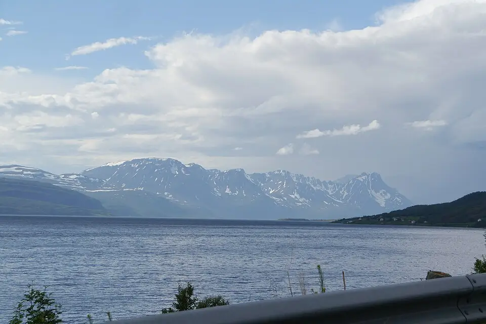 Authentischer Reisemoment in Nordkap – passend zu Beste Reisezeit für eine Busreise Nordkap – ehrlich eingeordnet