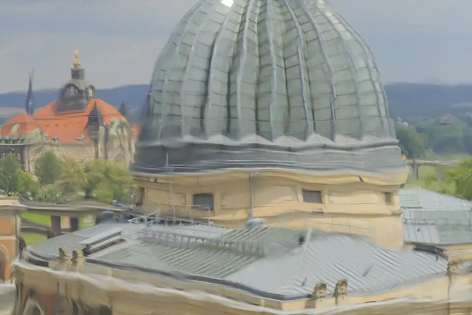 Landschaft und Sehenswürdigkeiten in Dresden für Busreise Dresden 10 Tage – Dauer & Komfort