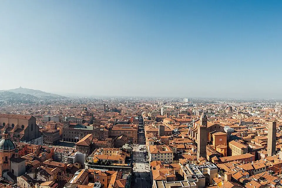Landschaft und Sehenswürdigkeiten in Emilia Romagna für Gruppenreise Emilia-Romagna mit dem Bus – Reiseguide