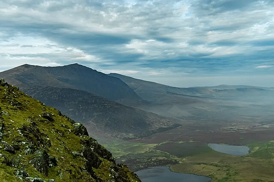 Stimmungsvolle Reiseansicht aus Irland für Erlebnisreise Irland mit dem Bus – Reiseguide