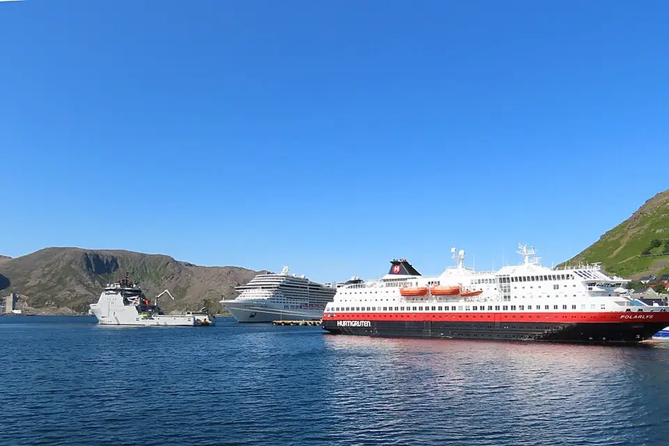 Landschaft und Sehenswürdigkeiten in Nordkap für Naturreise Nordkap mit dem Bus – Reiseguide