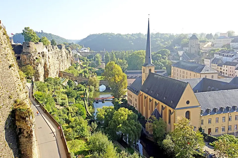 Authentischer Reisemoment in Luxemburg – passend zu Busreise Luxemburg ohne Nachtfahrt – Route & Leistungen