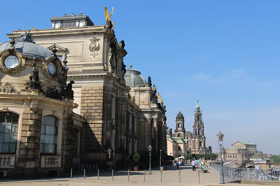 Landschaft und Sehenswürdigkeiten in Dresden für Rundreise Dresden mit dem Bus – ehrlich eingeordnet
