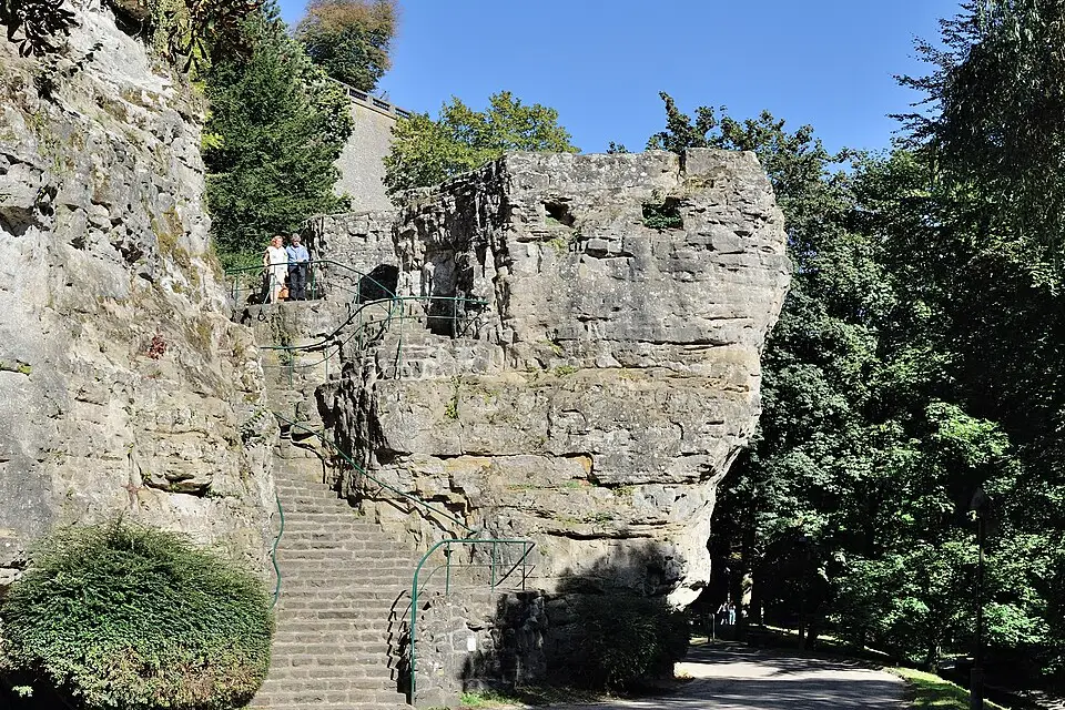 Authentischer Reisemoment in Luxemburg – passend zu Rundreise Luxemburg mit dem Bus – Reisecheck