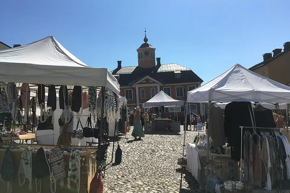 Authentischer Reisemoment in Finnland – passend zu Kulturreise Finnland mit dem Bus – Tipps zur Auswahl